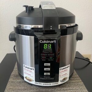 Never Used Cuisinart 6-Quart Electric Pressure Cooker Model EPC-1200PC
